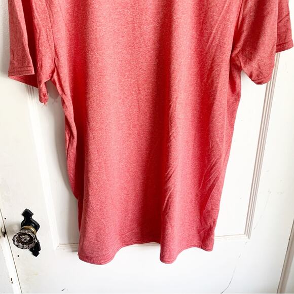 Majestic Cincinnati Reds Baseball MLB short Sleeve T-Shirt Sleek Feel Large NWOT - Picture 9 of 9